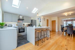 3 Bed in Padstow oc-s32431