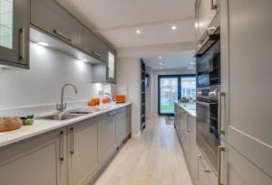 3 Bed in Padstow oc-p00504