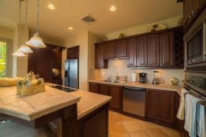 Marbella 1E 3 bdr Ocean View in Los Suenos