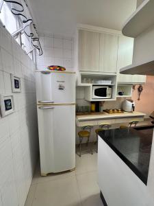 Apartamento a 50 metros da praia do Guarujá