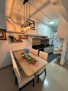 Apartamento a 50 metros da praia do Guarujá