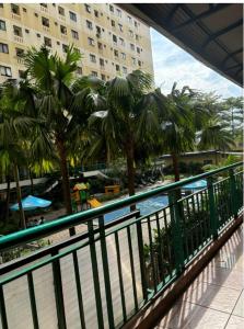 Large 1BR Strategically Located in South Jakarta