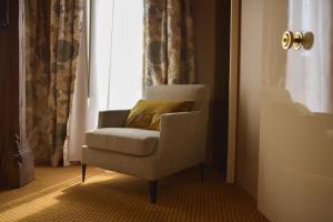 Hotels Grand Hotel du Lion d'Or : photos des chambres