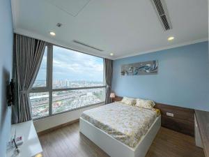 Vinhomes Central Park - 4-bedroom apartment