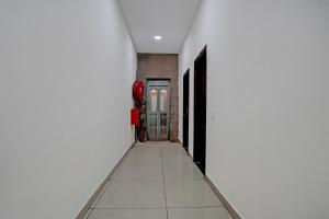 Collection O by OYO Patiala Road Crossway Zirakpur Formerly Lavish