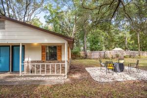 The Nook fire pit bbq dog friendly