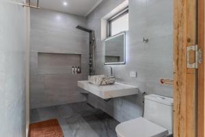 V280 If You Need Luxury This Is The Place Fully Smart