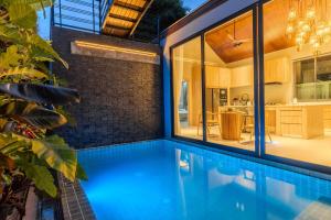 V280 If You Need Luxury This Is The Place Fully Smart