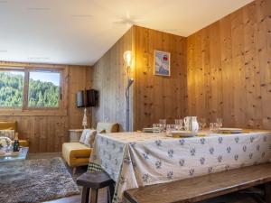 Appartement cosy à Courchevel 1650 - 4 personnes - FR-1-864-3