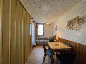 Studio 4 pers, proche pistes, animaux admis, Wifi - FR-1-356-556