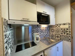 Studio 4 pers, proche pistes, animaux admis, Wifi - FR-1-356-556