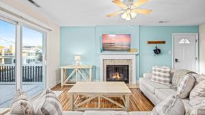 NEW 3BR - 2 Blocks OCNJ to Beach - Sleeps 10