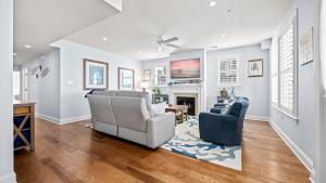 Luxurious Oceanside Retreat - 5BR Gem Downtown OCNJ