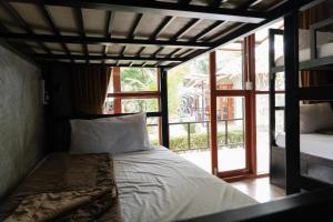 Blanco Hostel Lanta 18 to 35