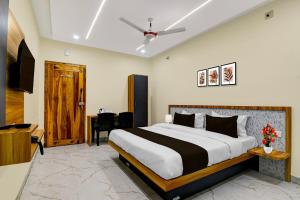 Hotel O Parvathipuram Railway Station Road Formerly Siva Karthikeya Residency