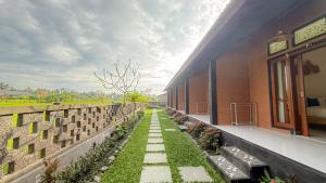 Sri Aurora Guest House