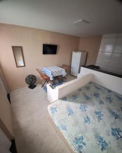 Suíte Beira Mar com Wi-Fi Ideal para Casal mobiliada