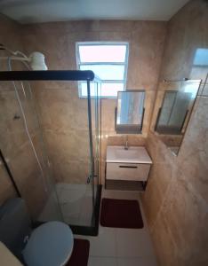 Suíte Beira Mar com Wi-Fi Ideal para Casal mobiliada