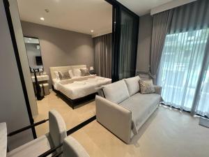 The Title Legendary Bang-Tao