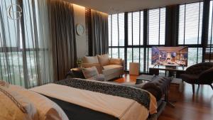 Atria SoFo Suites - Luxury Studio Petaling Jaya