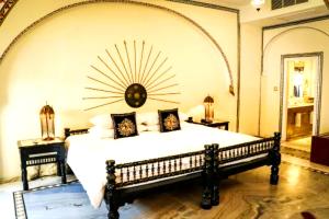 HOTEL-THE ShivaaY Guest House Varanasi Near Railway Station Rd & Temple Rd Side with Free Wi-Fi Facility ! Comfortable Room ! Property of the YEAR- INDIA