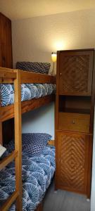 Valfréjus face à la télécabine, wifi, 2 petites chambres