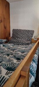 Valfréjus face à la télécabine, wifi, 2 petites chambres