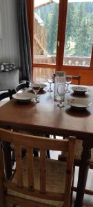 Valfréjus face à la télécabine, wifi, 2 petites chambres