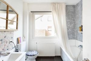 Helle Wohnung - Top angebunden - Düsseldorf