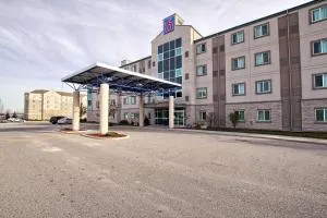 Motel 6-London, ON - Ontario - Strathroy