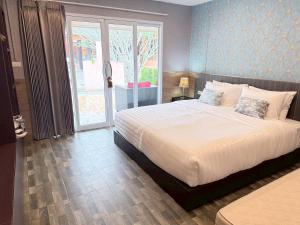 All Times Pool Villas