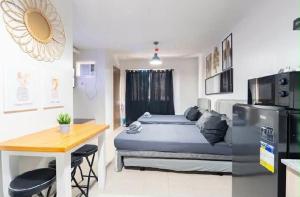 Plumera Condo Near Airport Malls & Schools with Elevator223