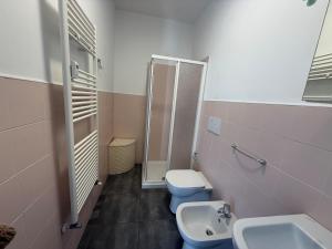 Modern two-room apartment with AC, WiFi and parking space