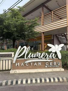 Plumera Condo Near Airport Malls & Schools with Elevator223