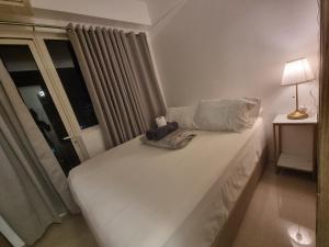 Cozy Bedroom at SM MOA Sunset View by Manila Bay