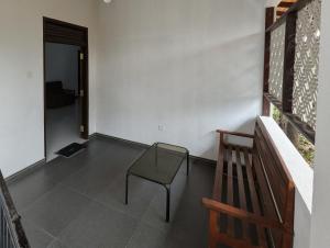 CALMORA Home Stay
