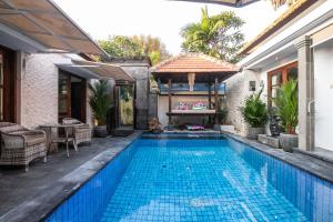 Reefs Villa - 3BR Private Pool Sanur Beach