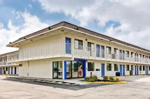 Motel 6-Pittsburgh, PA - Crafton - 伊姆派瑞尔