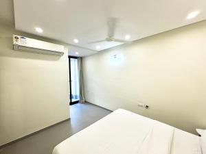 Peaceful Refined 1BHK Velvet Escape in Candolim Goa