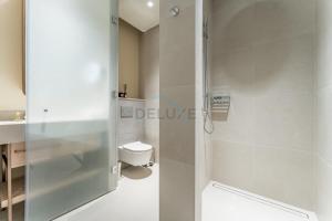 Direct Walking Access to Dubai Mall and Burj Khalifa with Metro Connectivity to Prime Attractions - Vida Dubai Mall Tower 2, Downtown Dubai by Deluxe Holiday Homes