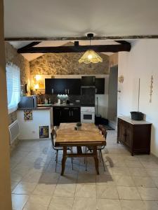 100 m2 charming apartment