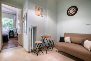 Vyronas Supreme Suite No8