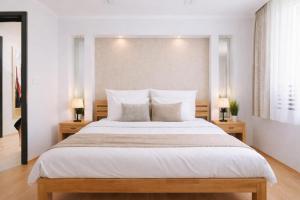 Comfort 66 Large Family City Home