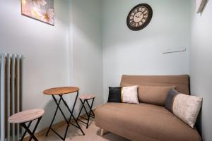 Vyronas Supreme Suite No8