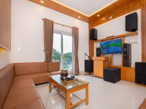 Homestay & Hotel Chạm Biển
