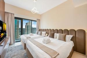 Burj Royale 2BD Apartment 21st Floor Dubai Skyline View