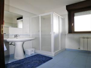 Modern Apartment at Villa Rosa di Martinsicuro near Sea