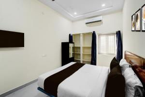 Hotel O Infosys Pocharam Hyderabad