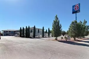 Motel 6-Carlsbad, NM - Carlsbad