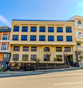 Cosinüs Airport Hotel